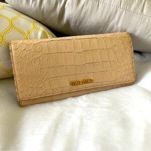Miu Miu wallet/clutch